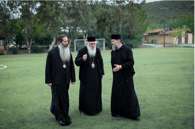 Συνάντηση κ. Ιερώνυμου με στελέχη της Αρχιεπισκοπής