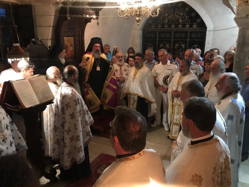 Aρχιερατικός Εσπερινός στην Ιερά Μονή Τοπλού Σητείας