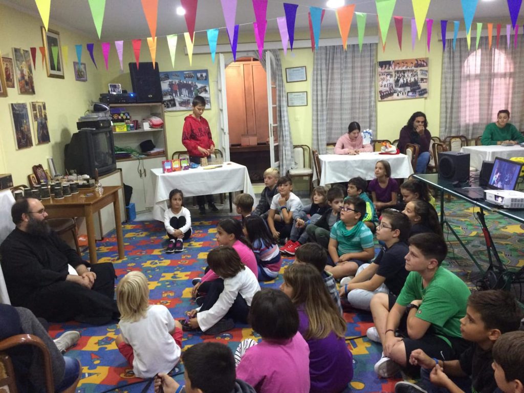 Οι Νεανικές Συντροφιές ξανάρχισαν στις Ενορίες Λευκάδος