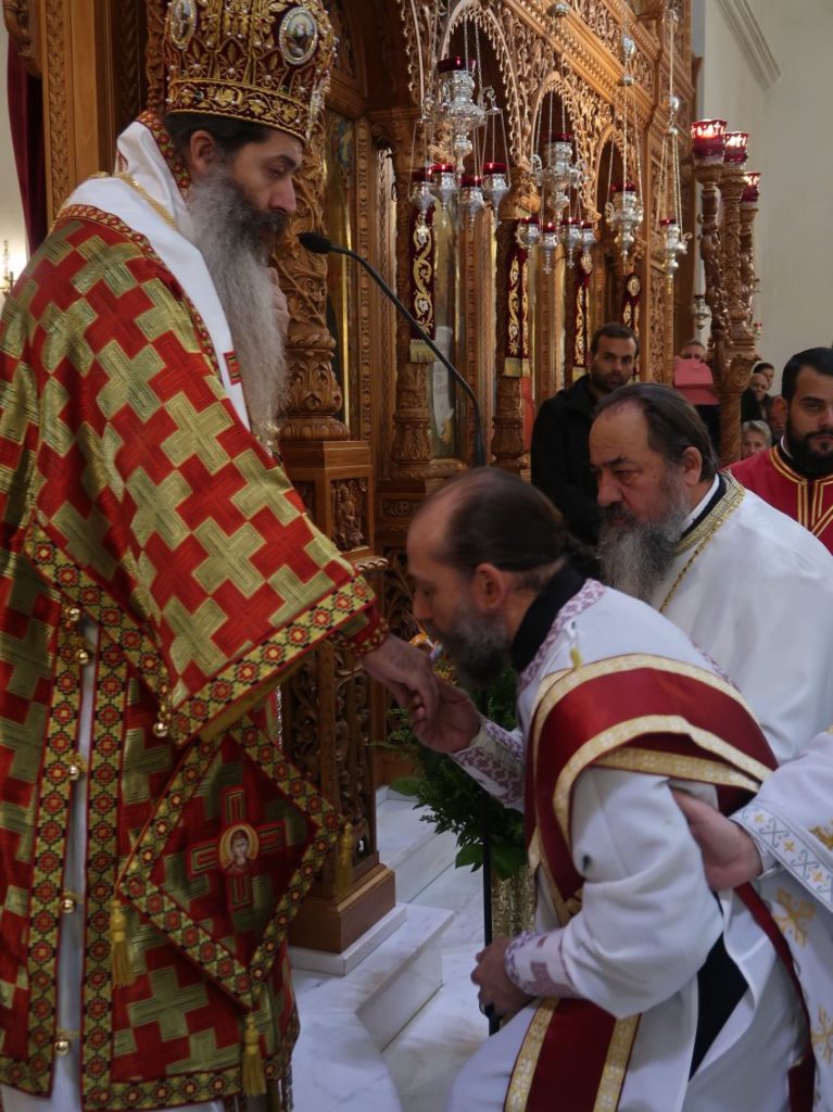 Χειροτονία στον πανηγυρίζοντα ναό του αγίου Δημητρίου