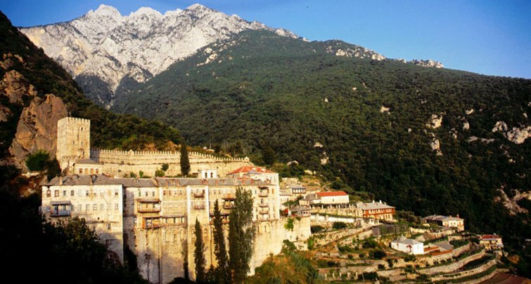 Η 8η στη σειρά ταινία: Η Ιερά Μονή Αγίου Παύλου