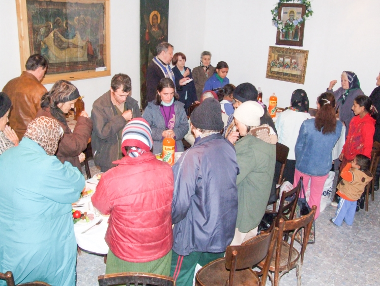 Slujirea săracilor într-o parohie prahoveană