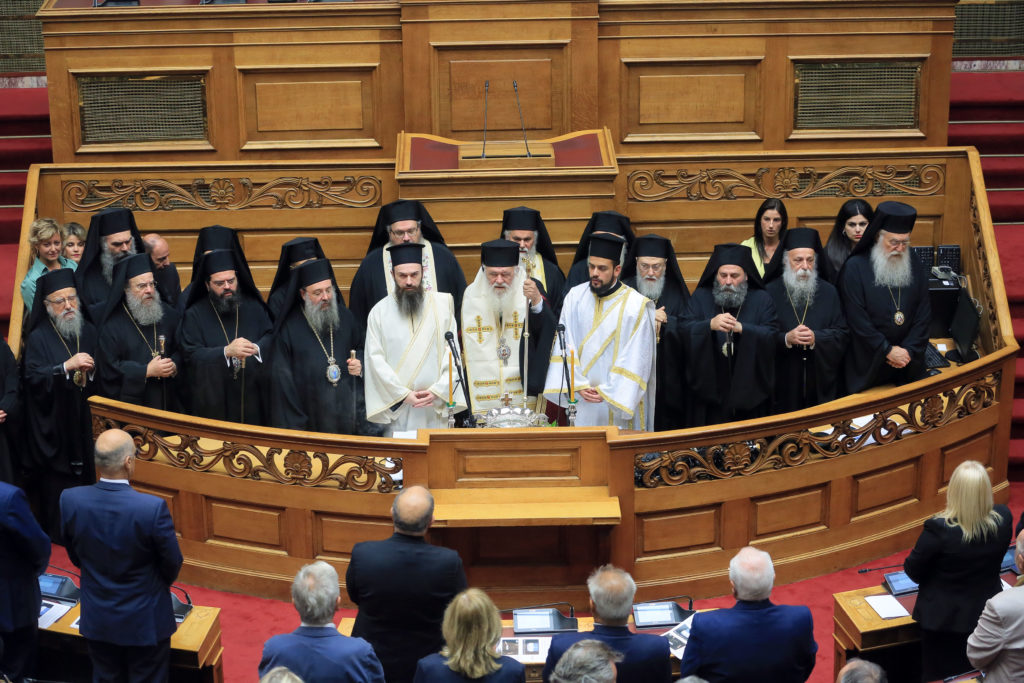 Αγιασμός και συνάντηση με τον πρόεδρο της Βουλής από τον Αρχ. Ιερώνυμο