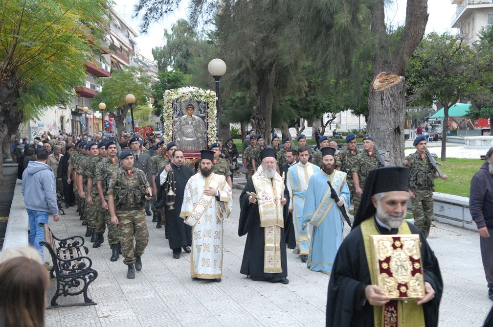 Άρχισαν τα “Δημήτρια” στην Χαλκίδα  (φωτογραφίες)