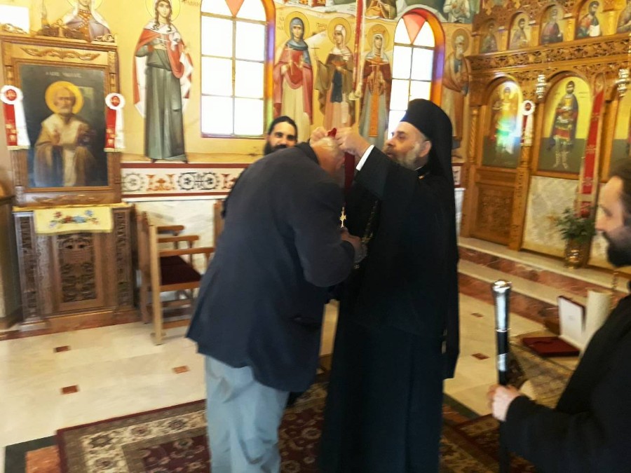 Τιμητική διάκριση σε δωρητή στη Μητρόπολη Θεσσαλιώτιδος