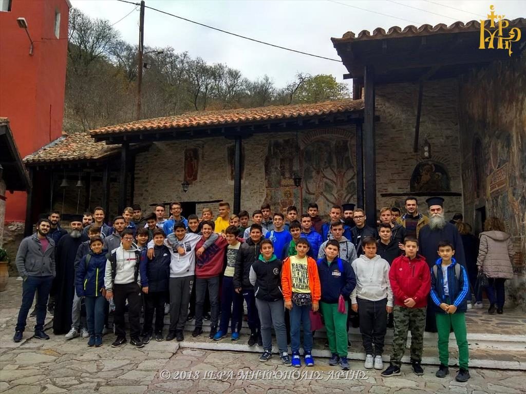 Προσκυνηματική Εκδρομή του Κατηχητικού Άρτης στην Καστοριά