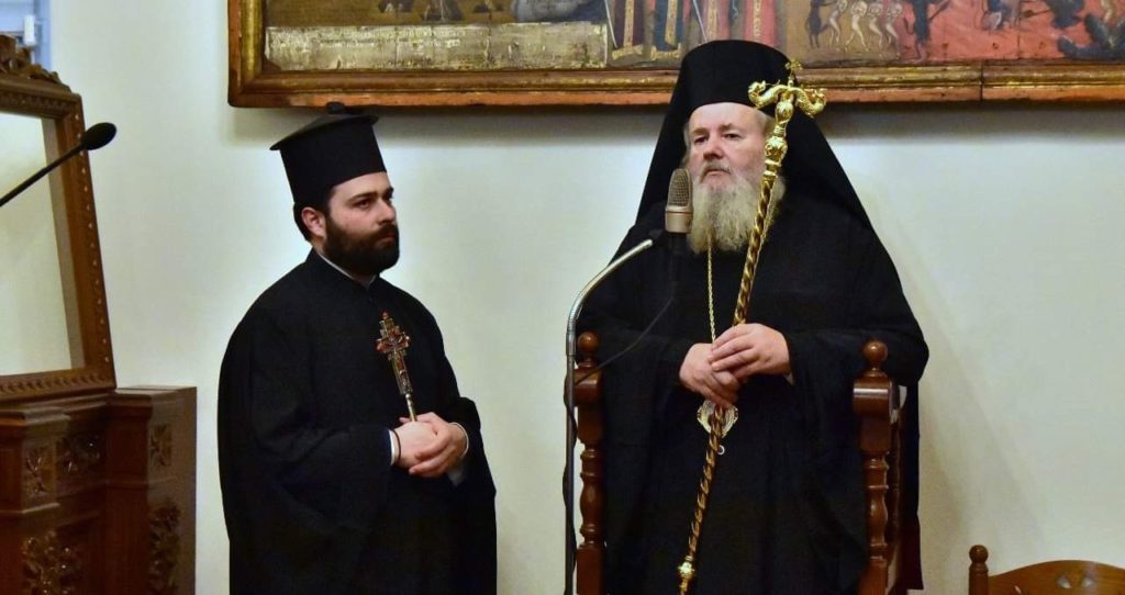 Θυρανοίξια Ιερού παρεκκλησίου από τον Κυδωνίας κ. Δαμασκηνό