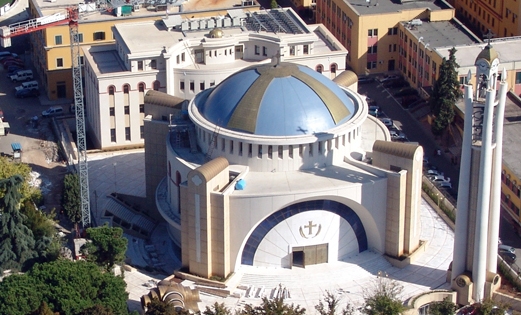 Η αναγέννηση  της Εκκλησίας της Αλβανίας