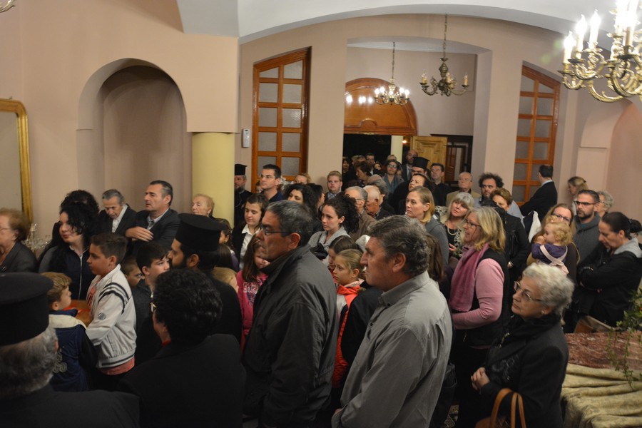 Πλήθος κόσμου στον εορτάζοντα Μητροπολίτη Μεσσηνίας