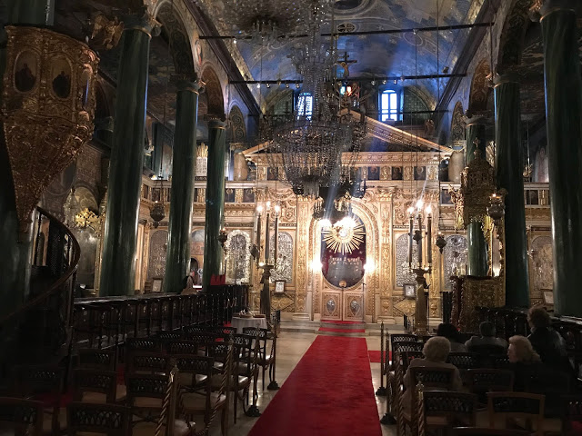 Κατανυκτικός εσπερινός στην Παναγία του Πέραν