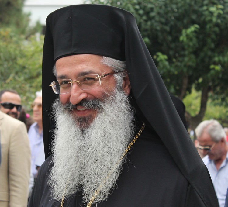 Το πρώτο μας ενδιαφέρον είναι η μισθοδοσία του κλήρου