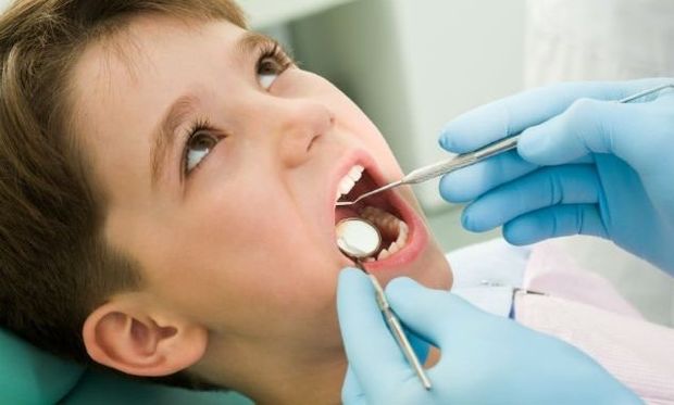 Οδοντιατρικός έλεγχος στο Περιστέρι