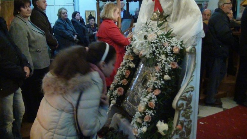 Ευρετή – Πλακιδιώτισσα με τα… πόδια