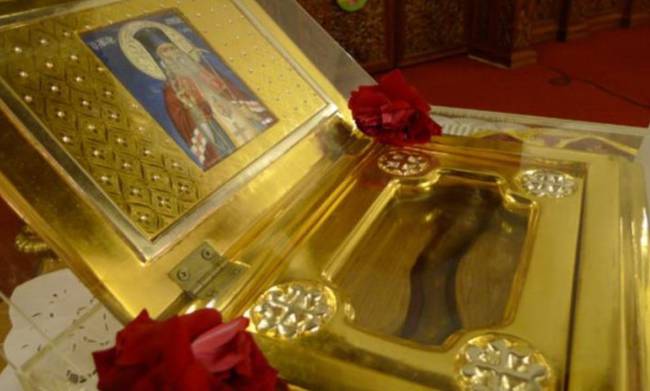 Στην Καρδίτσα του Ιερό Λείψανο του Αγ. Λουκά του Ιατρού