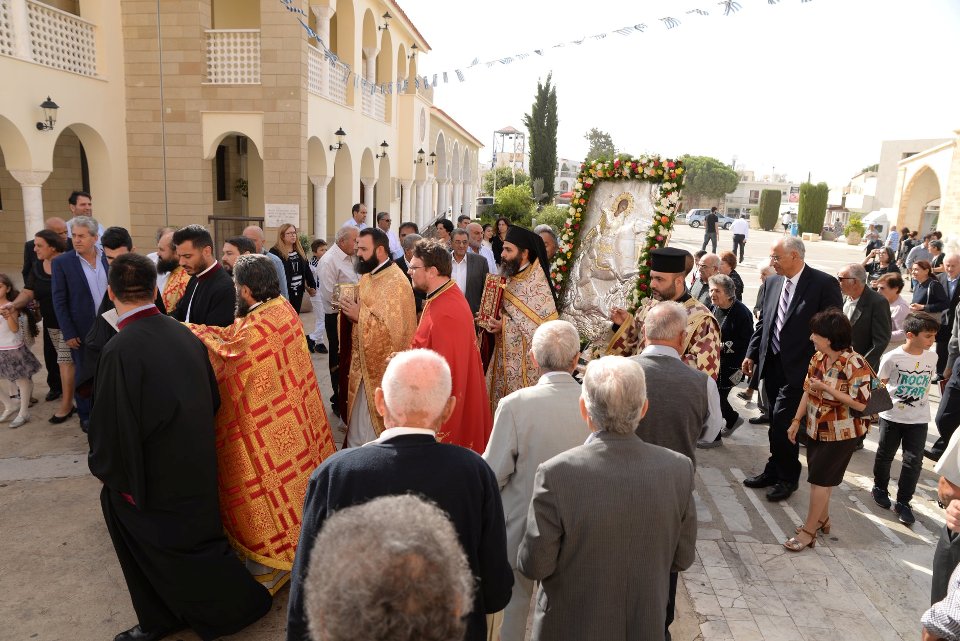 Λαμπρή εορτή του Αγ. Γεωργίου στο Παραλίμνι Κύπρου (φώτο + βίντεο)