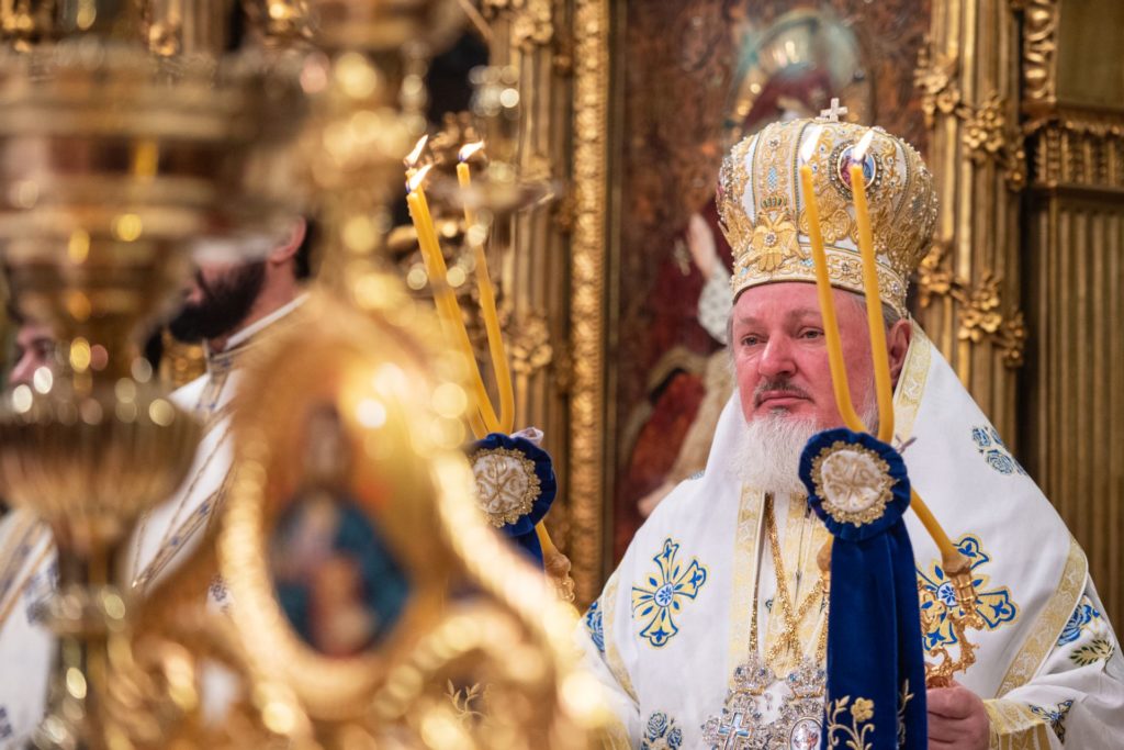 Episcopul vicar Varlaam Ploieșteanul a îndemnat la rugăciune pentru familiile din întreaga lume