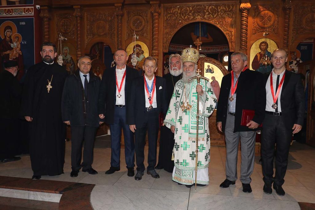 Величанствена прослава у храму Свете Петке на Чукарици