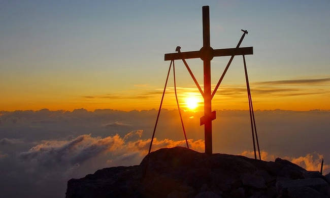 “Mεγαλωτάτην ασέβειαν βλέπω”