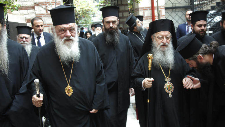 Διχασμένος ο Κλήρος για τη συμφωνία