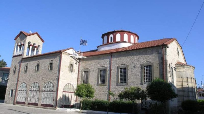 Πανηγυρίζει η Παναγία Επισκέψεως Τρικάλων