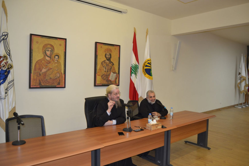 لقاء مع الأب جون بيهر