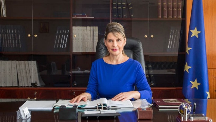 Η συμφωνία Πολιτείας-Εκκλησίας δρομολογεί ζητήματα τα οποία για έναν αιώνα είχαν μπει κάτω από το χαλί- Κ. Παπακώστα