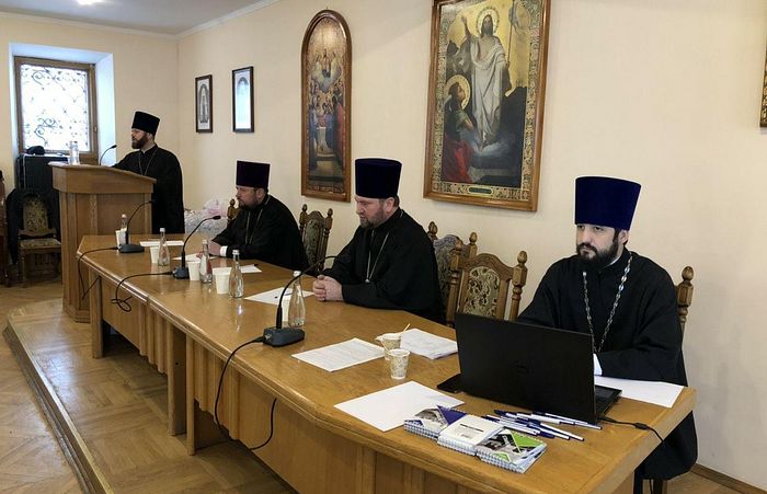 Епархиальные юридические отделы будут отслеживать случаи нарушения прав верующих УПЦ