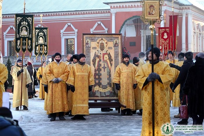 Λιτάνευση της εικόνας του Αγ. Πέτρου στη Μόσχα
