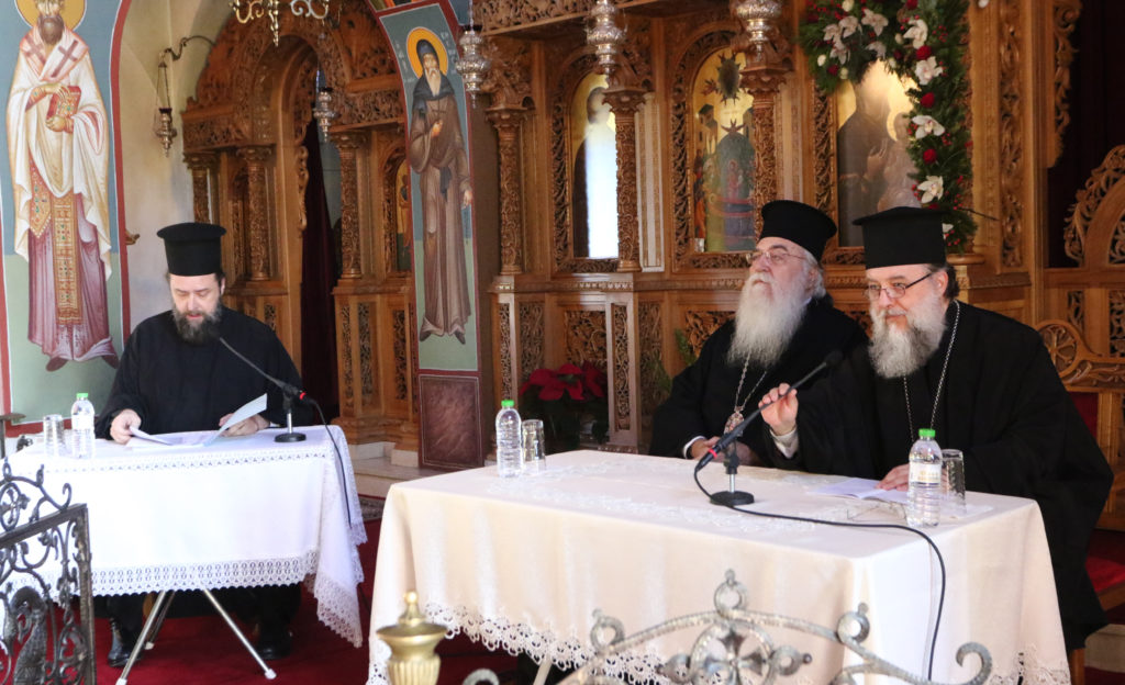 Η Ιερά Σύνοδος στήριξε έμπρακτα 300 οικογένειες πυροπαθών