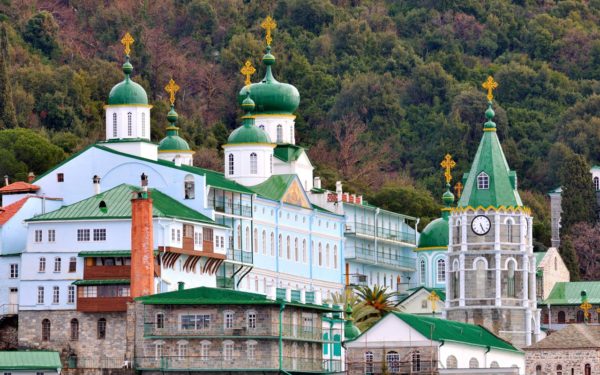 Верующие Русской Церкви смогут причащаться в Пантелеимоновом монастыре на Афоне