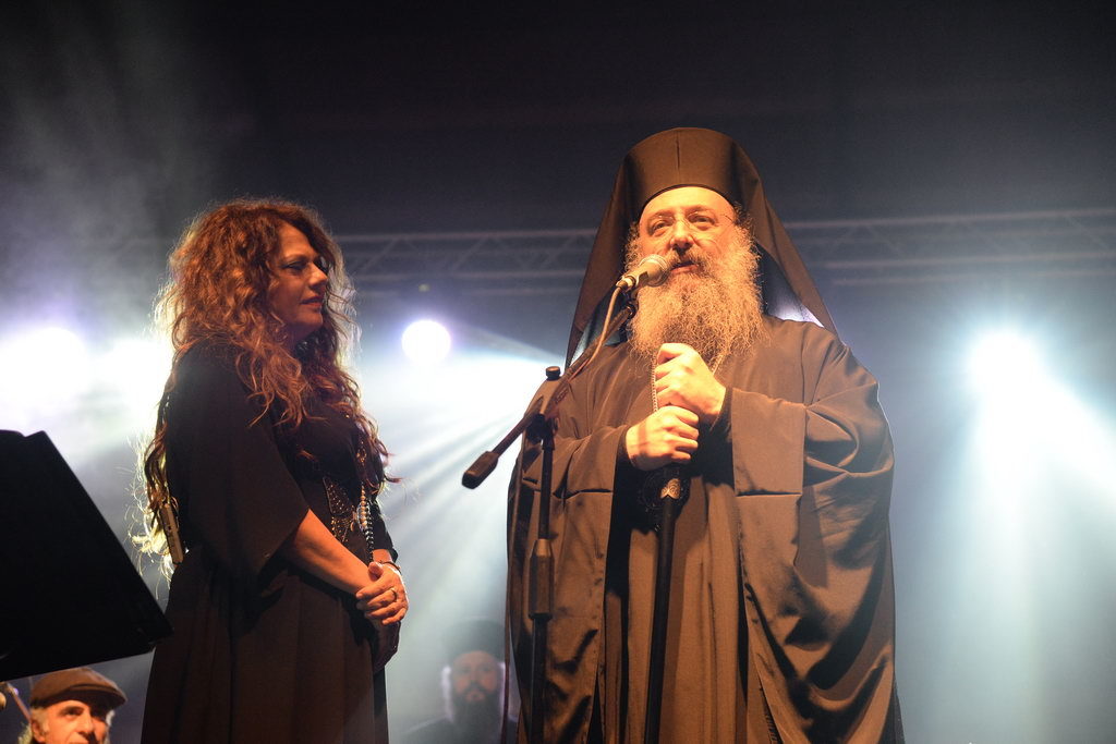 Μητρ. Πατρών: “Τα Χριστούγεννα είναι η εορτή της αγάπης”