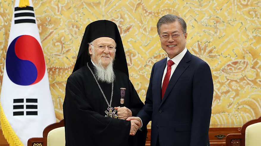 Președintele sud-coreean solicită sprijinul Patriarhului Ecumenic pentru inițiative de pace
