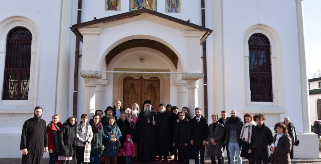 Arhiepiscopul Varsanufie a oficiat o slujbă de pomenire pentru actorii trecuți la Domnul