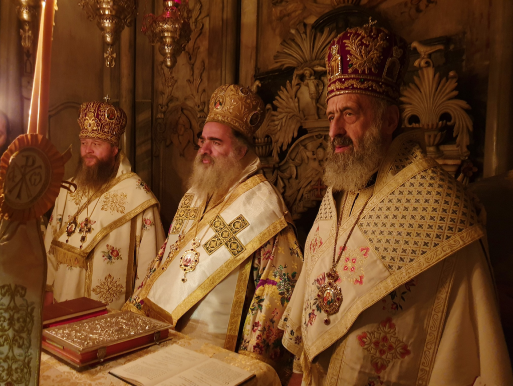 În imagini: Arhiepiscopul Alba Iuliei a slujit în Biserica Sfântului Mormânt