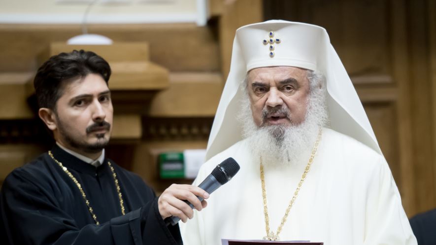 Patriarhul Daniel: Cuvânt de binecuvântare şi apreciere către cei aflați „în slujba sănătăţii oamenilor” (Text integral)