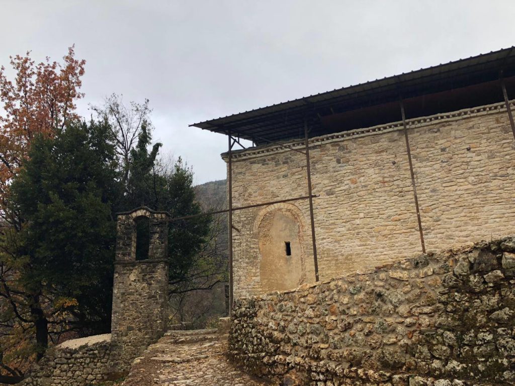 Restaurohet Kisha e Shën Thanasit, një tjetër itinerar kulti