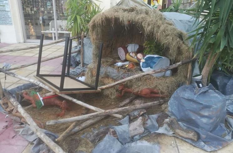 Βανδάλισαν τη φάτνη εις τον Ι.Ν. Αγίας Μαρίνας Ηλιουπόλεως