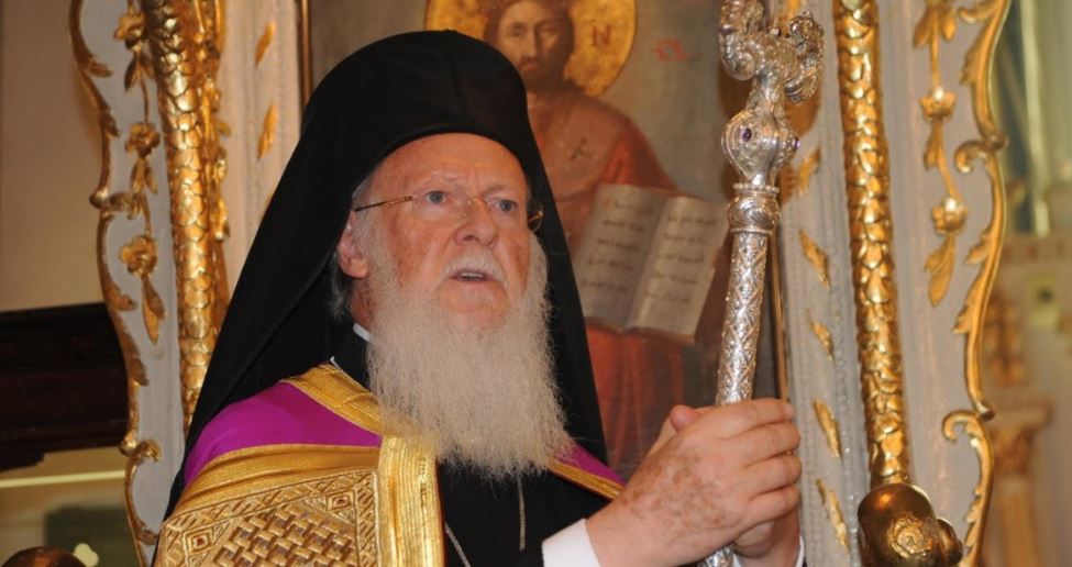 Νέοι και μαθητές “ἐν τῇ Αἰθούσῃ τοῦ Θρόνου”