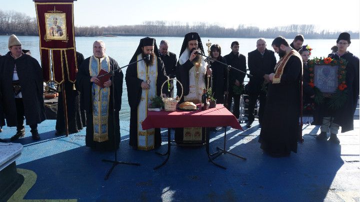 Тържествено бе отбелязан Никулден във Видин