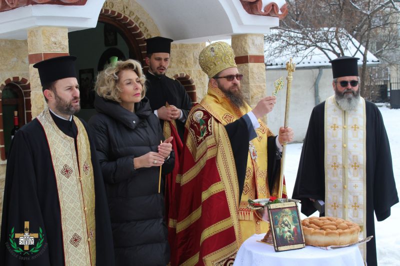 Тържествено бе осветен храм „Рождество Христово“, в I АГ „Св. София“, гр. София
