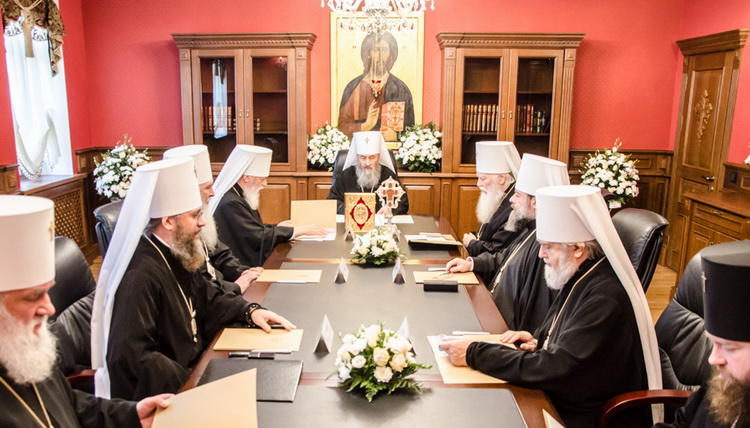 Свети синод УПЦ: Патријарх Вартоломеј нема права да сазива црквена сабрања у Украјини