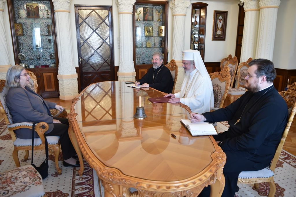 Israeli Ambassador to Bucharest Tamar Samash pays farewell visit to Romanian Patriarch Daniel