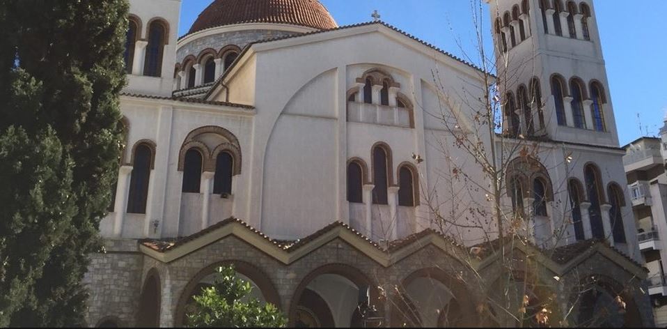 Δεύτερη Θεία Λειτουργία στον Άγιο Νικόλαο Λαρίσης