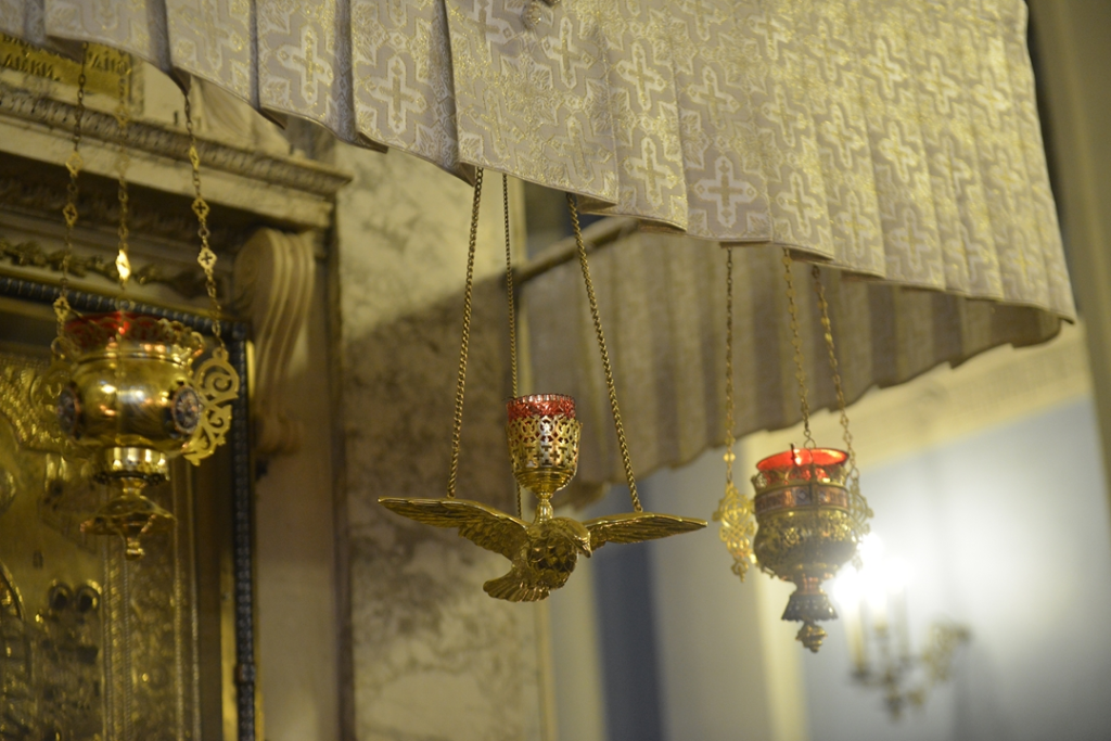 Митрополит Иларион: Благодарность – чувство, которое мы должны воспитывать в себе и хранить