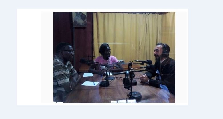 Στο Ραδιόφωνο της Ι.Μ. Μπραζαβίλ και Γκαμπόν