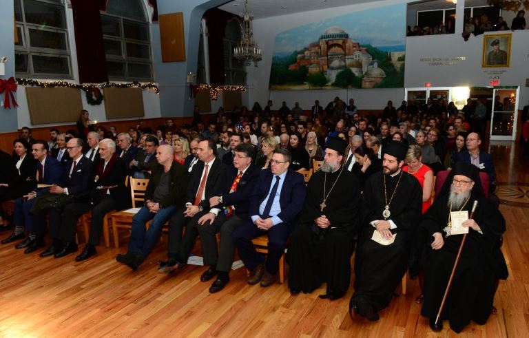 Ο Αρχιεπ. Αμερικής: “Τα παιδιά μας έδωσαν το μήνυμα των Χριστουγέννων”