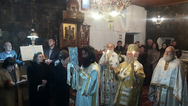 Θεία Λειτουργία στην Κατάκαλη Γρεβενών