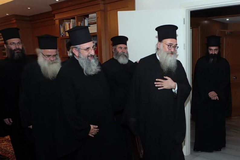 Κληρικοί Κρήτης: «Φάγαμε πόρτα» από Γαβρόγλου- Τρία “‘Οχι” του Οικουμενικού Πατριαρχείου στη συμφωνία