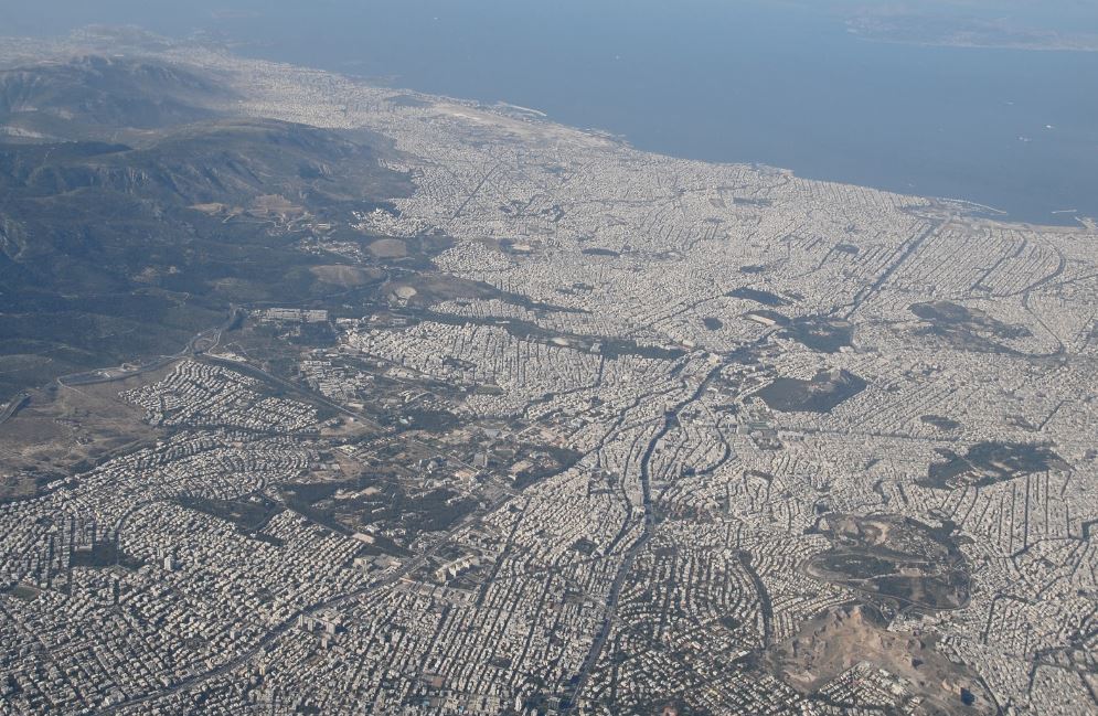 Το Λεκανοπέδιο αγρυπνεί για τον Άγιο Νικόλαο