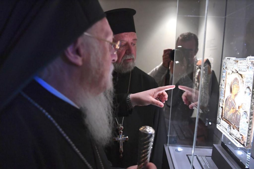 Οι δύο ιστορικές πορείες της εικόνας της Παναγίας “Ελπίς των απελπισμένων”